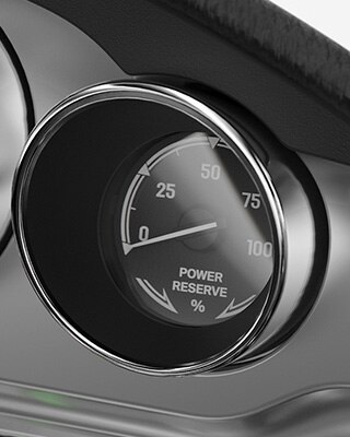 Power Reserve display as a traditional round instrument.