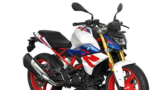 We see the ergonomic seat of the G 310 R.